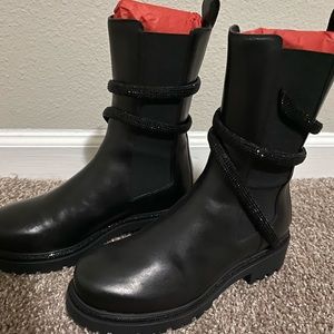 Renè Caovilla wrap around leather boots